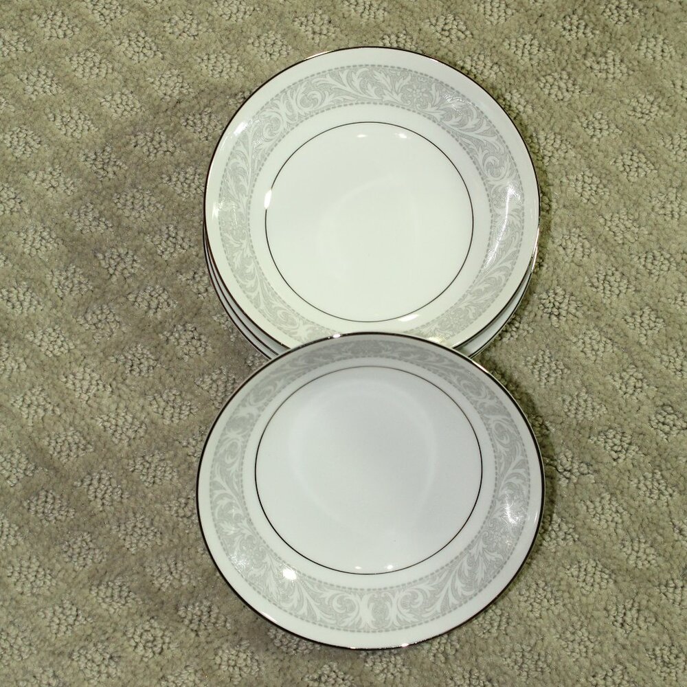 Set of 4 Imperial China W. Dalton 6571 Whitney Pattern 5.5" Fruit/Dessert Bowls